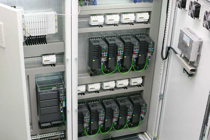 Automah | Quadri elettrici